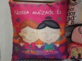 ALMOFADA AMIZADE É TUDO
